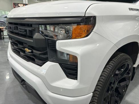 Used 2024 Chevrolet Silverado 1500 Custom RWD image 25