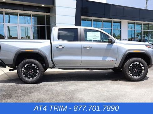 New 2026 GMC Canyon AT4 AWD/4WD image 10
