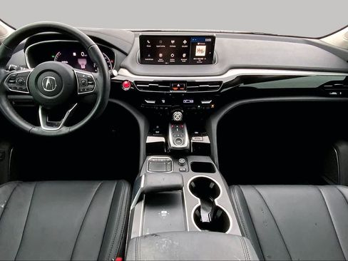 Used 2023 Acura MDX SH-AWD image 12