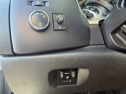 Used 2013 GMC Sierra 3500 SLE image 16