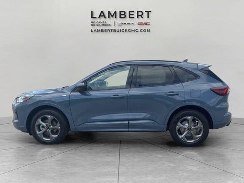 Used 2024 Ford Escape ST-Line w/ Tech Pack #1 AWD/4WD image 2