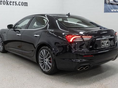 Used 2022 Maserati Ghibli Modena Q4 image 6