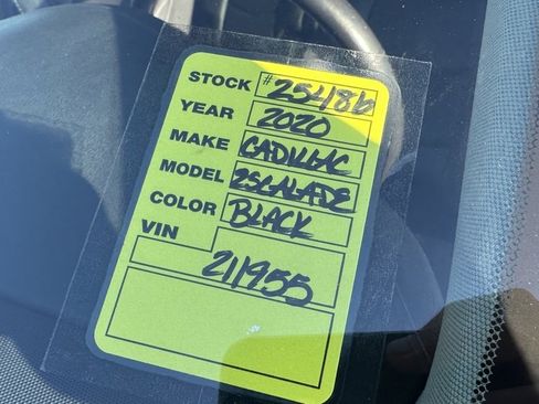 Used 2020 Cadillac Escalade Luxury image 86