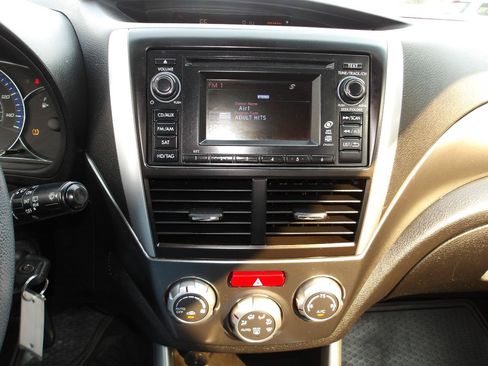 Used 2012 Subaru Forester 2.5X Limited AWD/4WD image 20