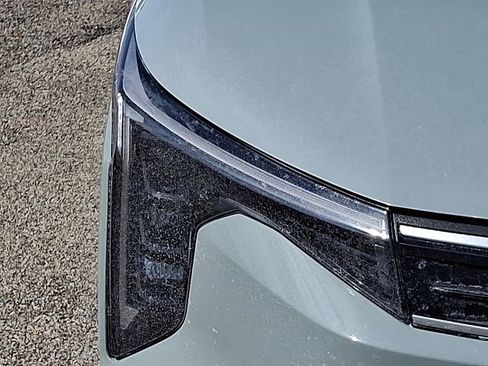 Used 2025 Kia K4 LXS image 9