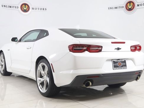 Used 2021 Chevrolet Camaro LT RWD image 4