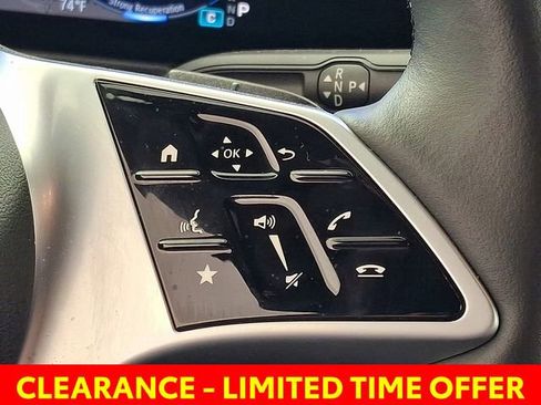 Used 2025 Mercedes-Benz EQB 250+ image 24