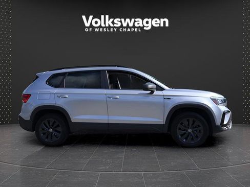 Certified 2023 Volkswagen Taos S FWD image 9