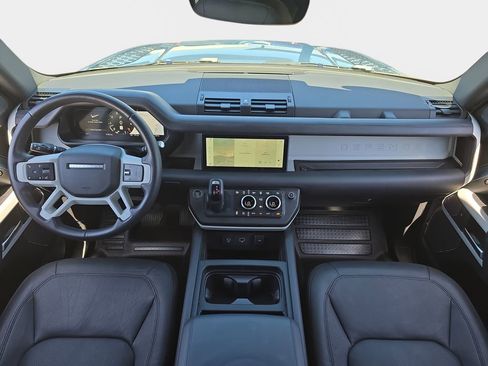 Certified 2023 Land Rover Defender 110 SE AWD/4WD image 10