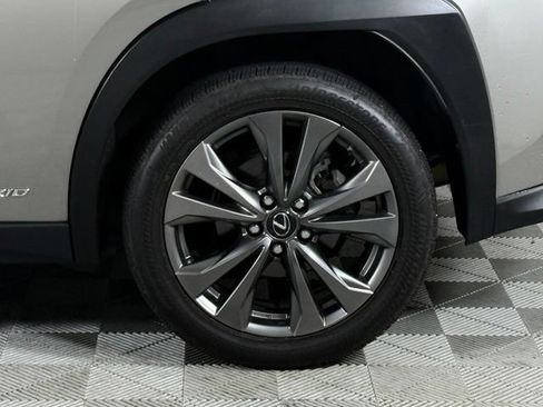 Used 2021 Lexus UX 250h F Sport AWD/4WD image 14