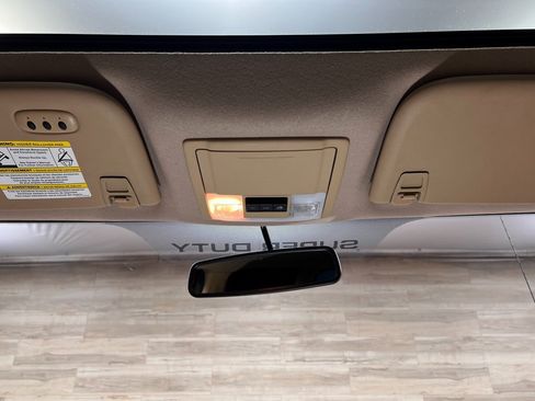 Used 2015 Ford F250 Lariat w/ Lariat Ultimate Package image 18