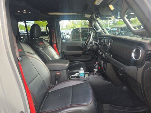 Used 2020 Jeep Wrangler Unlimited Rubicon w/ Quick Order Package 28Y Recon image 8