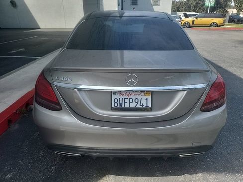 Used 2020 Mercedes-Benz C 300 Sedan image 5