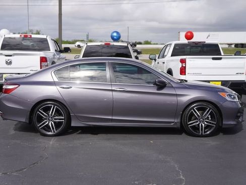 Used 2016 Honda Accord Sport image 5