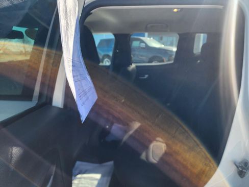 Used 2020 Jeep Renegade Latitude w/ Cold Weather Group image 10