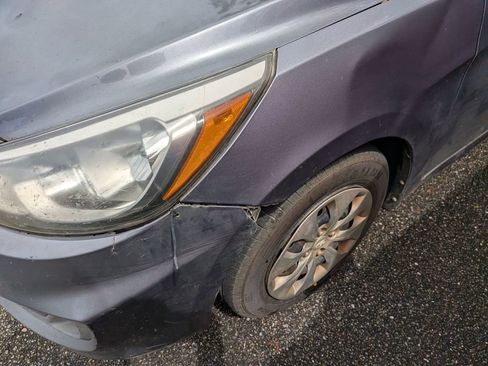 Used 2016 Hyundai Accent SE image 6