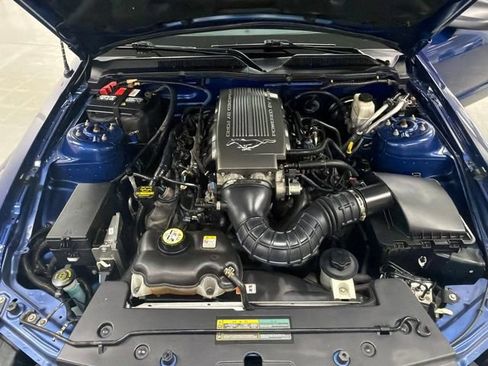 Used 2009 Ford Mustang GT RWD image 24