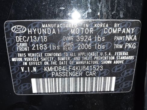 Used 2019 Hyundai Elantra Limited FWD image 33