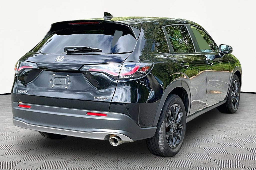Used 2024 Honda HR-V Sport image 6