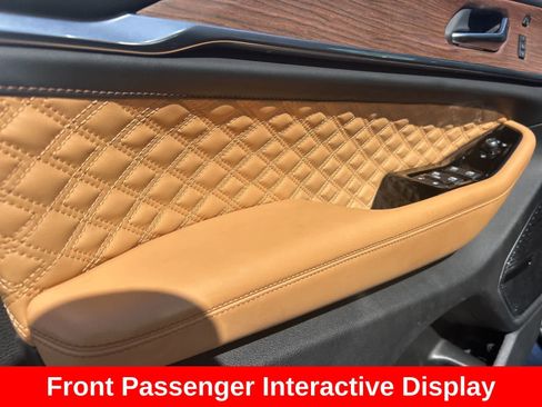 Used 2022 Jeep Grand Cherokee Summit w/ Luxury Tech Group V image 38