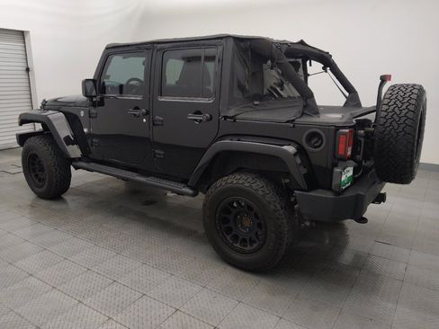 Used 2014 Jeep Wrangler Unlimited Rubicon w/ Max Tow Package image 3