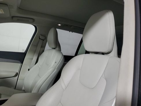 Used 2025 Volvo XC90 T8 Ultra w/ Lounge Package AWD/4WD image 25