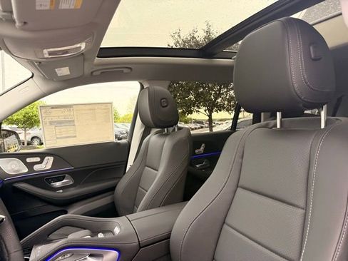 New 2026 Mercedes-Benz GLS 450 4MATIC image 14