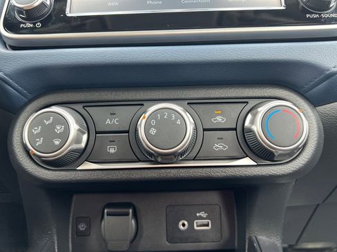 Certified 2025 Nissan Versa SV w/ Trunk Package image 4