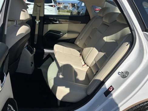 Used 2017 Kia Cadenza Technology image 15