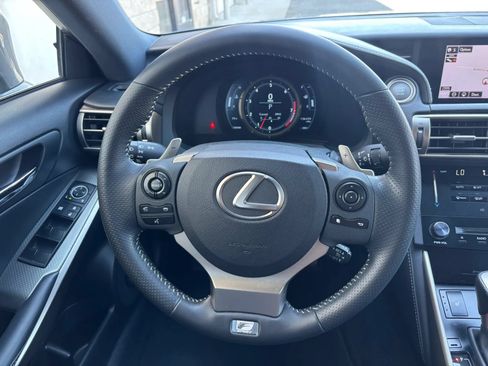 Used 2014 Lexus IS 350 w/ F Sport Package RWD image 20