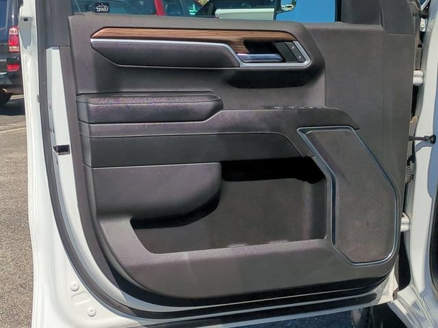 Used 2022 Chevrolet Silverado 1500 LT w/ Protection Package RWD image 25