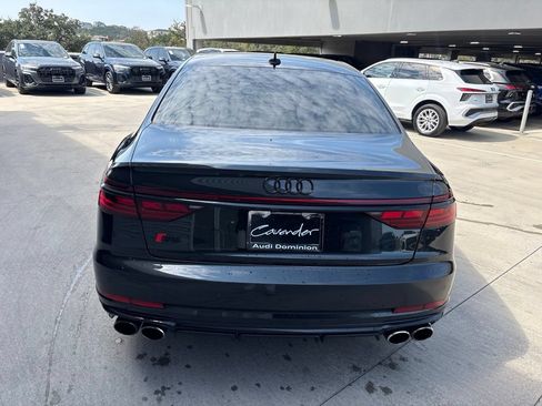 Used 2023 Audi S8 AWD/4WD image 7