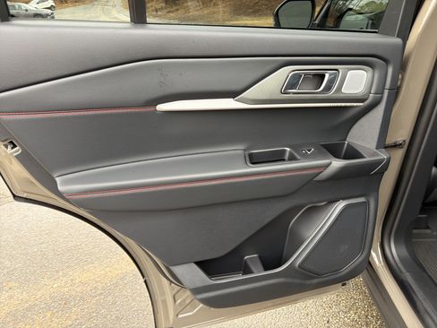 Used 2026 Ford Explorer ST w/ Sun And Sound Package image 23