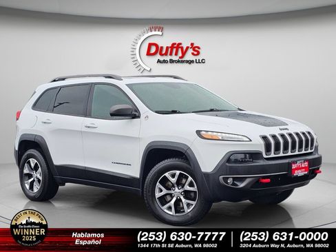 Used 2015 Jeep Cherokee Trailhawk w/ Comfort/Convenience Group AWD/4WD image 1