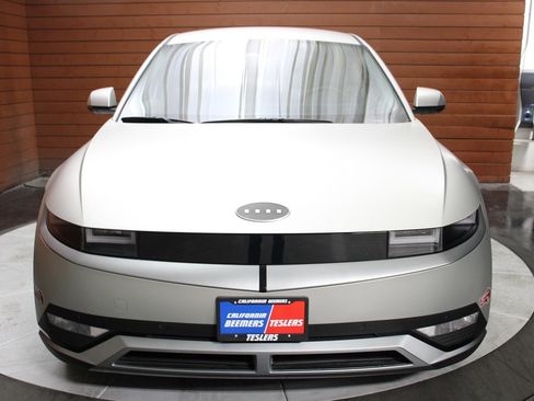 Used 2023 Hyundai Ioniq 5 SEL w/ Cargo Package image 2