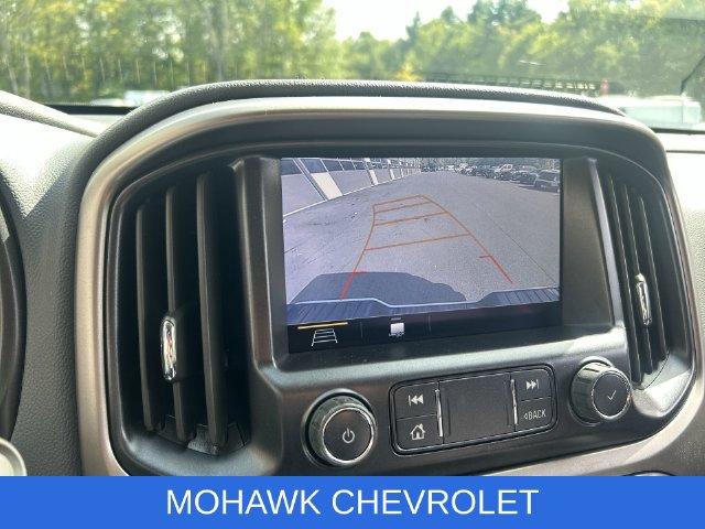 Used 2022 Chevrolet Colorado Z71 AWD/4WD image 14
