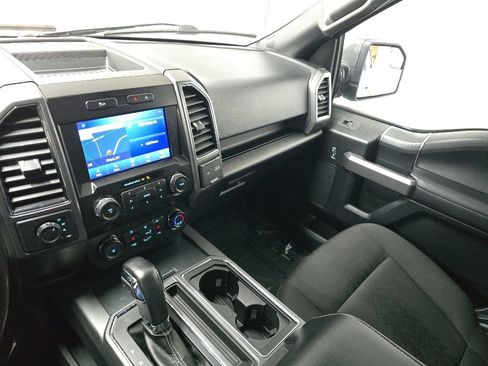 Used 2020 Ford F150 XLT w/ Equipment Group 302A Luxury AWD/4WD image 26