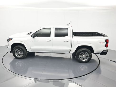 New 2026 Chevrolet Colorado LT w/ LT Convenience Package AWD/4WD image 35