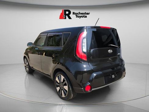 Used 2014 Kia Soul ! FWD image 6