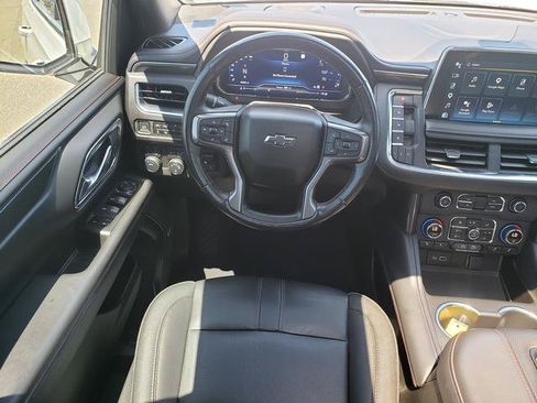 Used 2022 Chevrolet Tahoe RST w/ Sport Performance Package AWD/4WD image 18