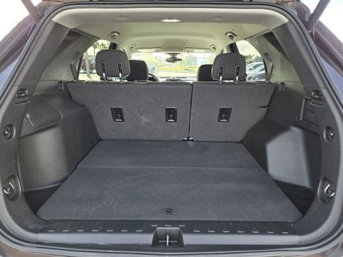 Used 2020 Chevrolet Equinox LT image 18