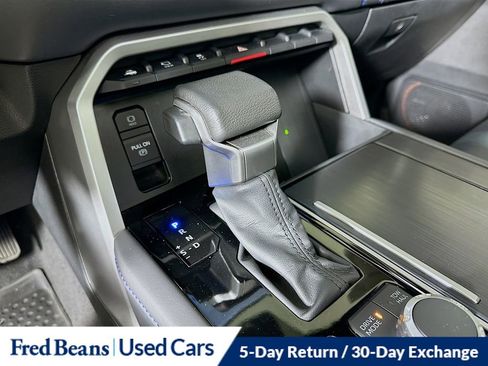 Used 2023 Toyota Tundra Platinum image 27
