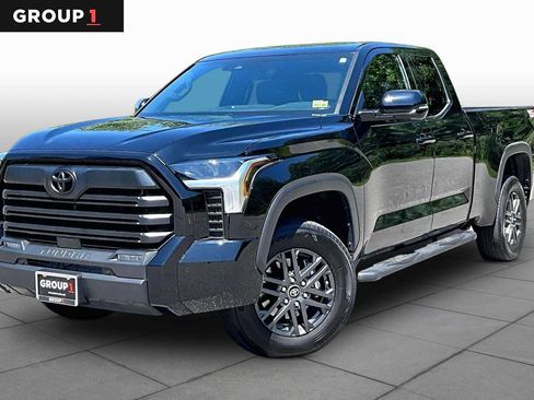 Certified 2025 Toyota Tundra SR5 w/ SR5 Convenience Package AWD/4WD image 1