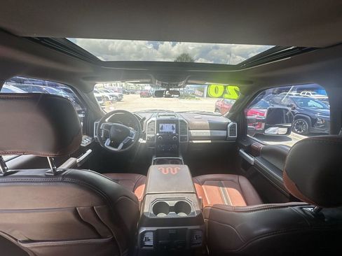 Used 2020 Ford F250 King Ranch w/ King Ranch Ultimate Package AWD/4WD image 18