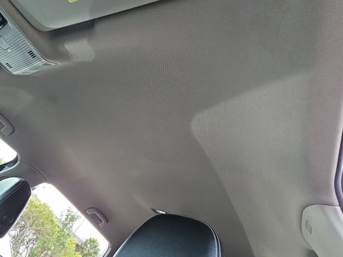 Used 2024 Volkswagen Atlas SE image 31