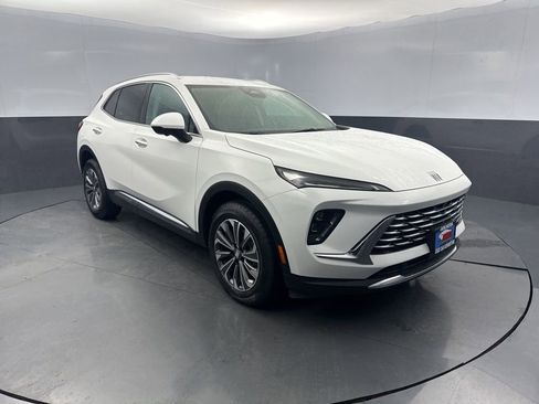 Used 2024 Buick Envision Preferred image 13