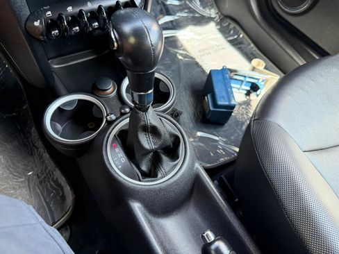 Used 2012 MINI Cooper Convertible FWD image 34