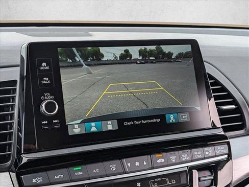 New 2026 Honda Odyssey Touring image 12