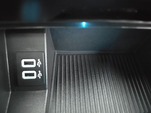 Used 2018 Ford F150 XLT w/ Equipment Group 302A Luxury image 30