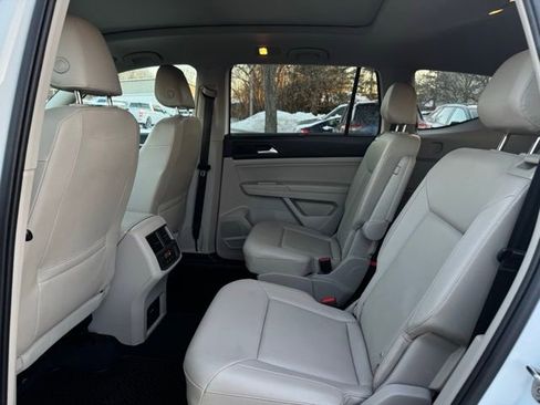 Used 2020 Volkswagen Atlas SEL image 19